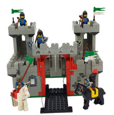 LEGO 6073 BLACK FALCONS