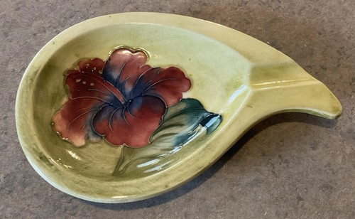 Moorcroft 1953 1978 - moorcroft,