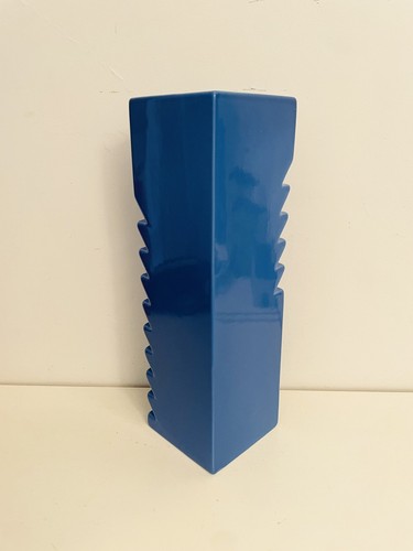 Grande vaso geometrico - , in