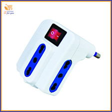 Spina tripla con interruttore