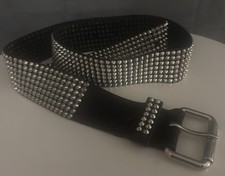 Cintura vintage HTC borchiata