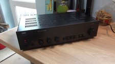 Amplificatore stereo integrato