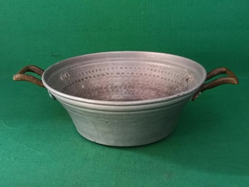 Vecchia casseruola pentola - casseruola,
