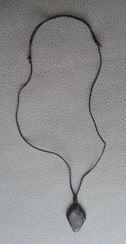 Collana etnica con pietra - ,