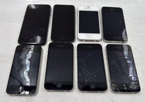Lot apple iphones - of,