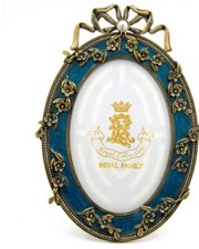 Quadro ovale famiglia reale