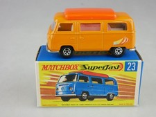 23-A Volkswagen VW Camper -