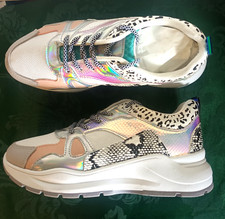 Funky, Urban Eyecatching