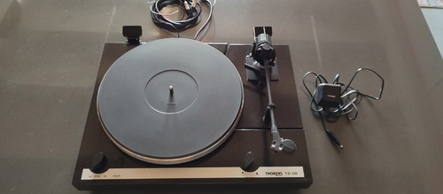 Thorens 318 turntable - td,