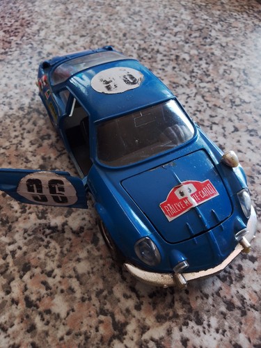 Modellino auto alpine - 1/24,