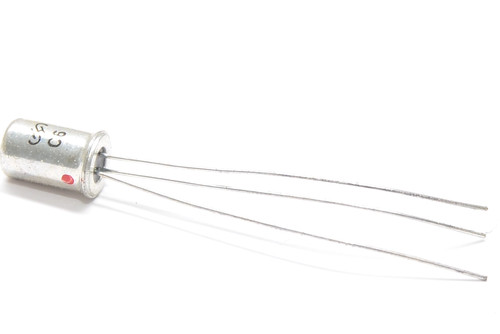 Transistor amplificatore - , di