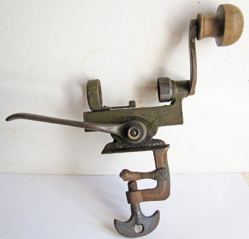 Sertisseur ancien bon - sertisseur,