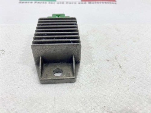 Regolatore tensione - di,