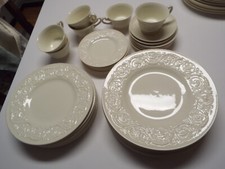 28pc Wedgwood PATRICIAN 6