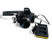 Panasonic LUMIX DMC-FZ38 12,1 megapixel fotocamera digitale con caricatore - nero [grado B]