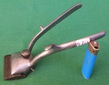 VECCHIA MACCHINETTA TAGLIACAPELLI TAGLIA CAPELLI MANUALE FONTANA SOLINGEN. 26V