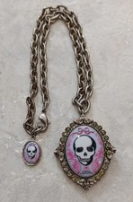Skull Necklace Tarina Tarantino