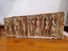 Antico bassorilievo in gesso