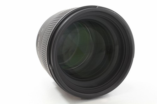 Sigma 85mm ex dg hsm - f/1.4,