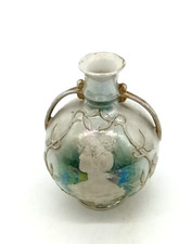 Antico cammeo opalescente