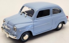 Modellino auto Solido scala