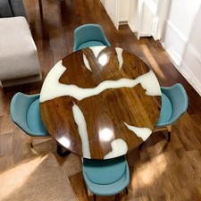 Tavolo Angolare in Legno