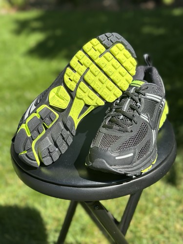 Nuovo nike vomero taglia 5 - nuovo,