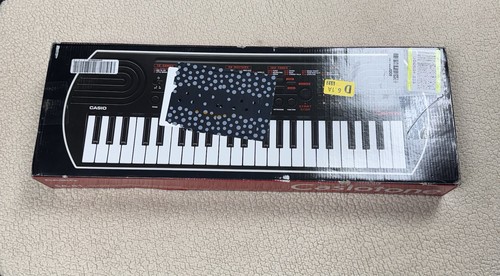 Casio compact keyboard - sa-81,