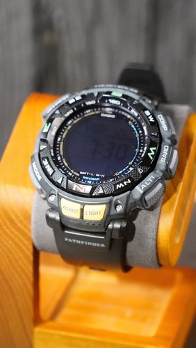 Casio pathfinder pag 240 - casio,