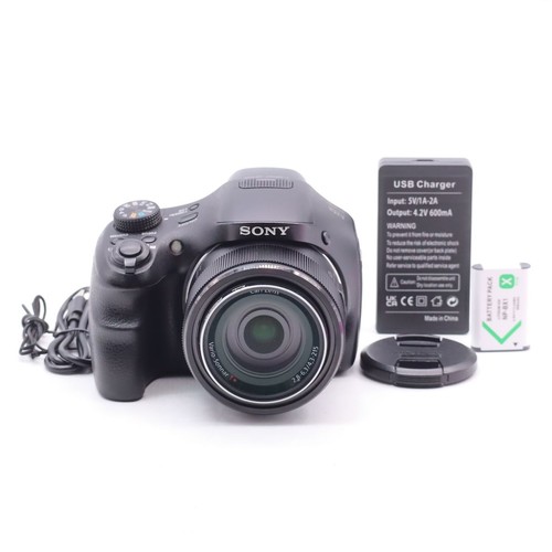 Fotocamera digitale compatta