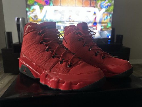 Jordan air retro chilli red - 9,
