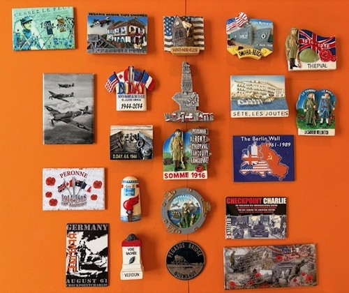Souvenir fridge magnet war - fridge,