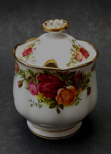 BONE CHINA ROYAL ALBERT OLD