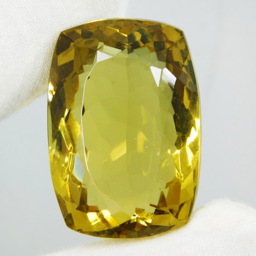 Splendida pietra preziosa