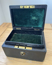 Antico portagioie vittoriano rivestito in pelle con serratura Bramah - senza chiave