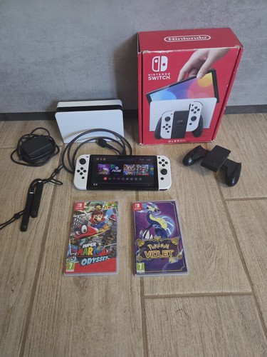 Nintendo switch modello oled - nintendo,