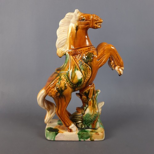 Scultura porcellana cavallo