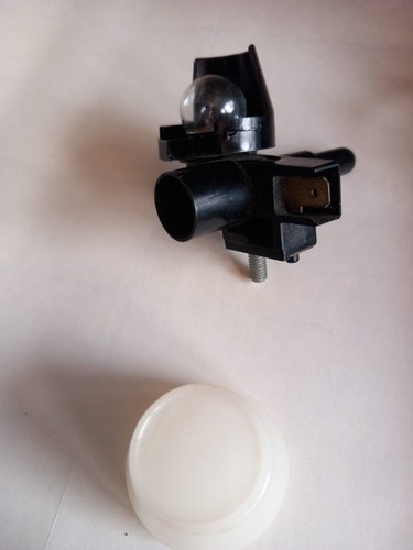 Interruttore pulsante luce
