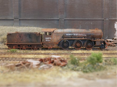 Gauge locomotive scrapyard - oo,