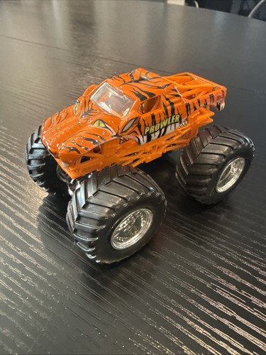Hot wheels monster jam prowler - monster,