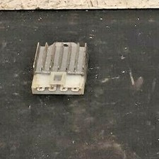 RICAMBI USATI, CENTRALINA REGOLATORE DI TENSIONE APRILIA SCARABEO 100 2T