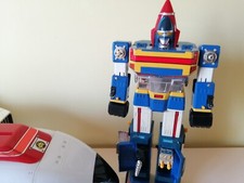 Shuttle Base Popy GC-27 Robot