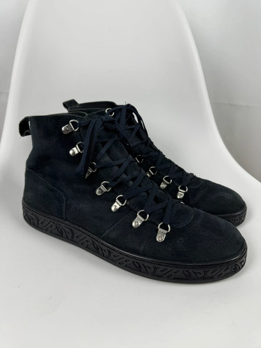 Sneakers stivali scamosciati