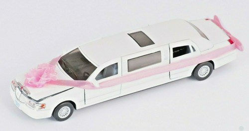 Lincoln town car stretch love - car,