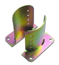 Supporto per pali in castagno scortecciati regolabile Ø 8/10  zincato