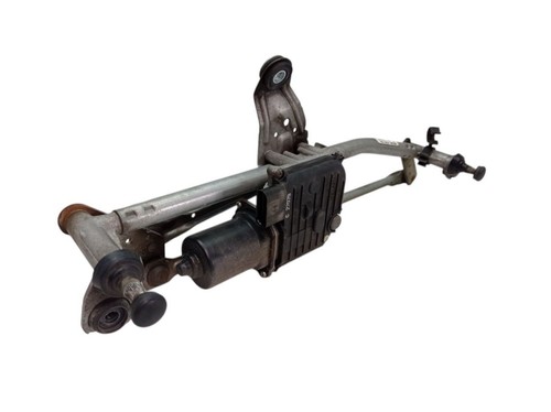 Tergicristallo frontale con - tergicristallo,