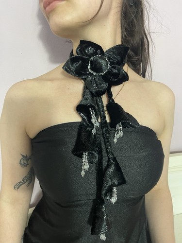 Collana girocollo gotica - , in