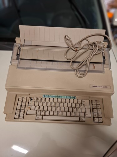 Macchina scrivere vintage - da,