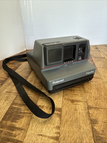 Vintage polaroid impulse 600 - vintage,
