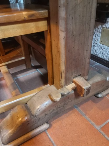 Tavolo grande legno - in,